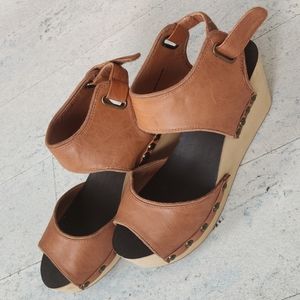 Ecote wooden platform leather sandals clogs